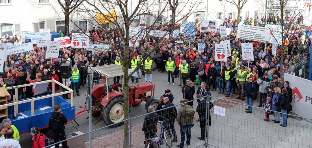 Verkehrsminister kommt: Demonstrationen und Verkehrschaos erwartet